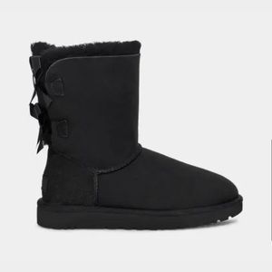UGGS Bailey Bow II